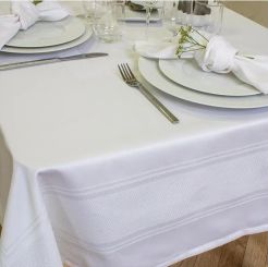 Garnier-Thiebaut Tischdecke Signature Weiss 155x 225 cm 